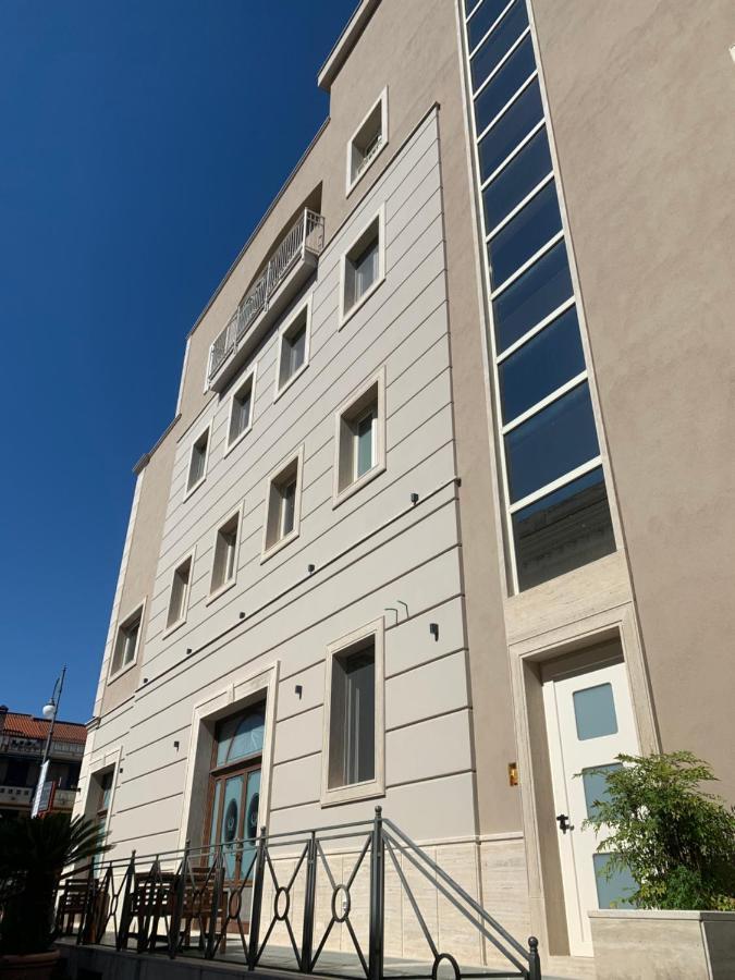 Hotel Ristorante Aeclanum Mirabella Eclano Exterior foto